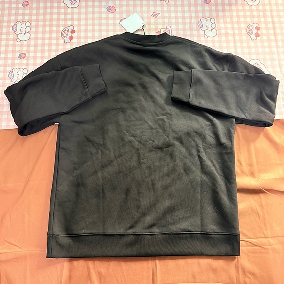 Loewe Embroidered Anagram Sweatshirt - Picture 9 of 9